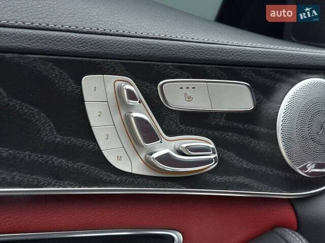 Черный Мерседес Ц-Класс, объемом двигателя 3 л и пробегом 105 тыс. км за 25000 $, фото 15 на Automoto.ua