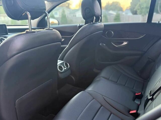 Черный Мерседес Ц-Класс, объемом двигателя 2 л и пробегом 87 тыс. км за 18000 $, фото 16 на Automoto.ua