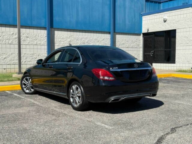 Черный Мерседес Ц-Класс, объемом двигателя 2 л и пробегом 71 тыс. км за 7800 $, фото 3 на Automoto.ua