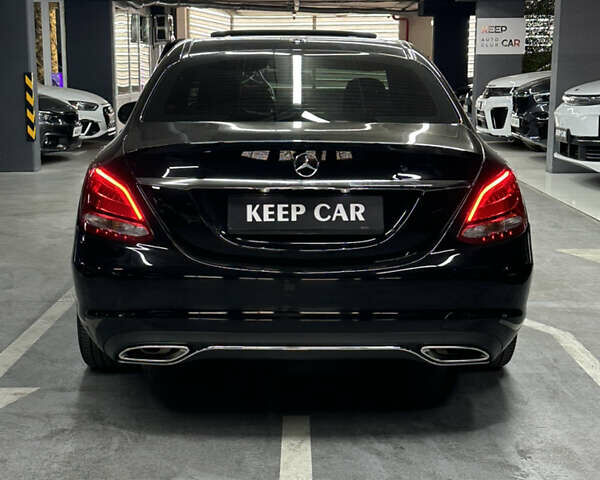 Чорний Мерседес Ц-Клас, об'ємом двигуна 2 л та пробігом 126 тис. км за 21999 $, фото 7 на Automoto.ua