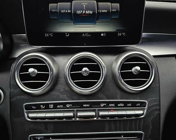 Черный Мерседес Ц-Класс, объемом двигателя 2 л и пробегом 43 тыс. км за 24000 $, фото 43 на Automoto.ua