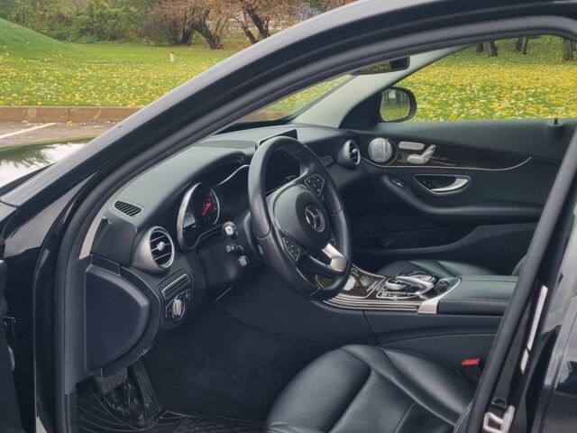 Чорний Мерседес Ц-Клас, об'ємом двигуна 2 л та пробігом 58 тис. км за 24000 $, фото 11 на Automoto.ua