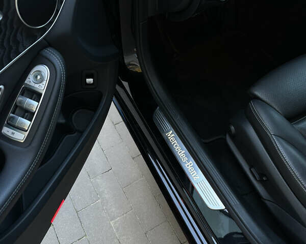 Черный Мерседес Ц-Класс, объемом двигателя 2.2 л и пробегом 93 тыс. км за 30300 $, фото 13 на Automoto.ua