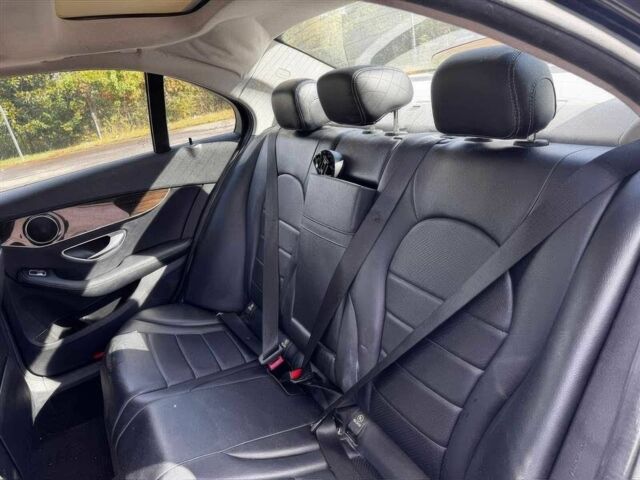 Чорний Мерседес Ц-Клас, об'ємом двигуна 2 л та пробігом 68 тис. км за 4800 $, фото 17 на Automoto.ua