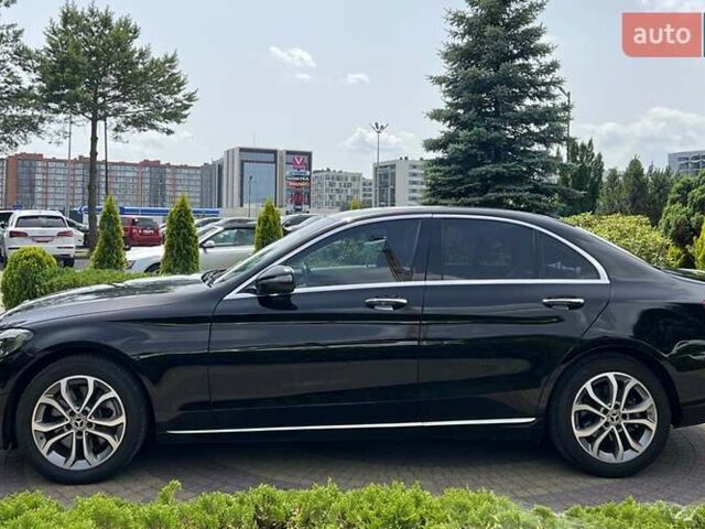 Черный Мерседес Ц-Класс, объемом двигателя 2 л и пробегом 91 тыс. км за 27300 $, фото 3 на Automoto.ua