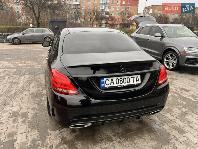Чорний Мерседес Ц-Клас, об'ємом двигуна 1.99 л та пробігом 198 тис. км за 22000 $, фото 4 на Automoto.ua