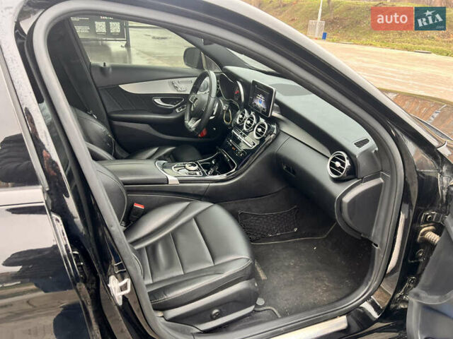 Чорний Мерседес Ц-Клас, об'ємом двигуна 1.99 л та пробігом 198 тис. км за 22000 $, фото 8 на Automoto.ua