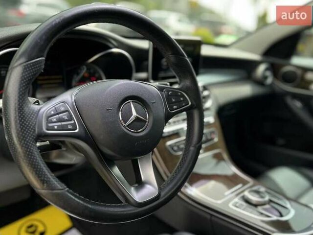 Черный Мерседес Ц-Класс, объемом двигателя 2 л и пробегом 91 тыс. км за 27300 $, фото 23 на Automoto.ua