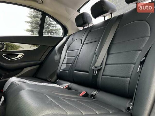 Черный Мерседес Ц-Класс, объемом двигателя 2 л и пробегом 91 тыс. км за 27300 $, фото 15 на Automoto.ua