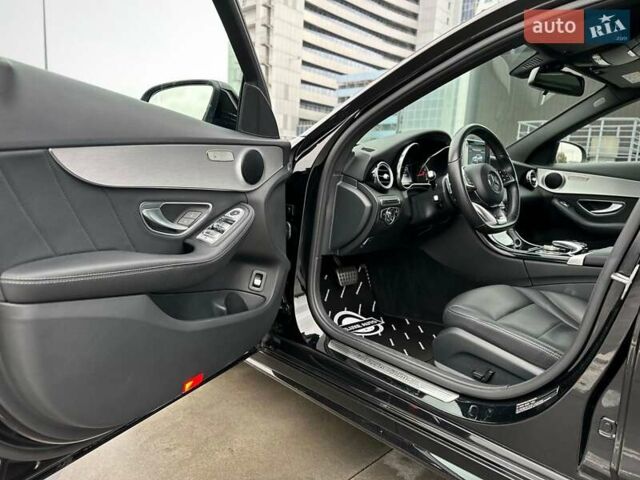 Черный Мерседес Ц-Класс, объемом двигателя 1.99 л и пробегом 106 тыс. км за 26999 $, фото 57 на Automoto.ua