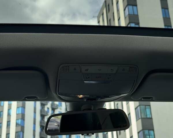 Чорний Мерседес Ц-Клас, об'ємом двигуна 2 л та пробігом 112 тис. км за 23200 $, фото 28 на Automoto.ua