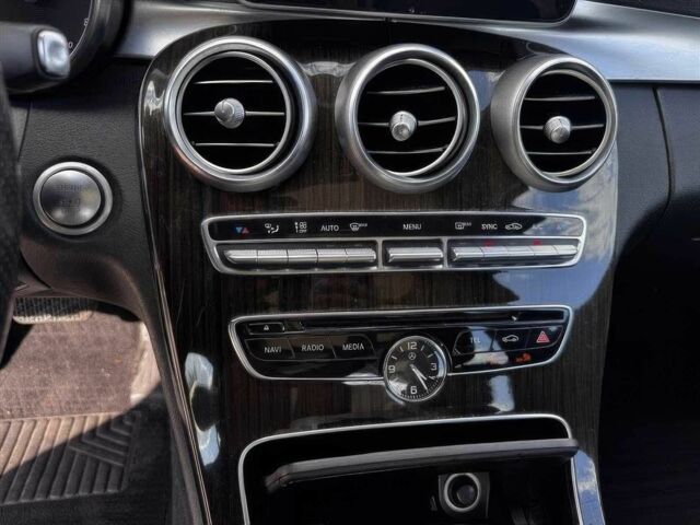 Чорний Мерседес Ц-Клас, об'ємом двигуна 2 л та пробігом 68 тис. км за 4800 $, фото 13 на Automoto.ua