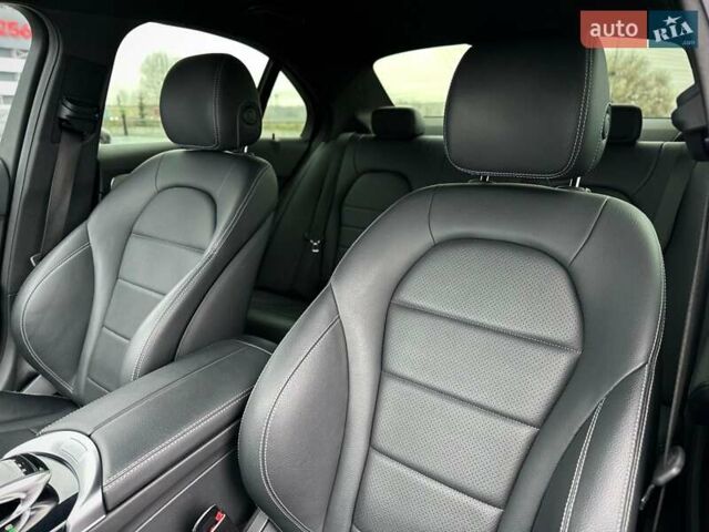 Черный Мерседес Ц-Класс, объемом двигателя 1.99 л и пробегом 106 тыс. км за 26999 $, фото 52 на Automoto.ua