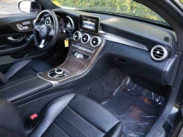 Черный Мерседес Ц-Класс, объемом двигателя 2 л и пробегом 99 тыс. км за 5200 $, фото 13 на Automoto.ua