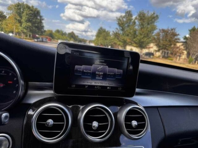 Чорний Мерседес Ц-Клас, об'ємом двигуна 2 л та пробігом 68 тис. км за 4800 $, фото 11 на Automoto.ua