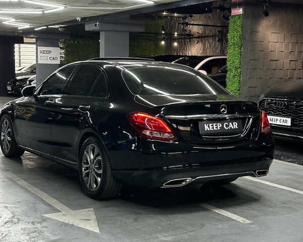 Черный Мерседес Ц-Класс, объемом двигателя 2 л и пробегом 126 тыс. км за 21999 $, фото 11 на Automoto.ua