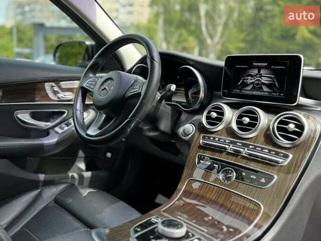 Черный Мерседес Ц-Класс, объемом двигателя 2 л и пробегом 91 тыс. км за 27300 $, фото 13 на Automoto.ua