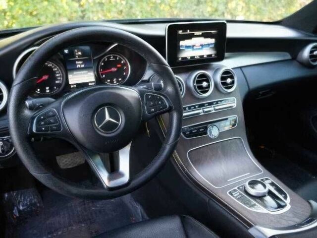 Черный Мерседес Ц-Класс, объемом двигателя 2 л и пробегом 99 тыс. км за 5200 $, фото 7 на Automoto.ua