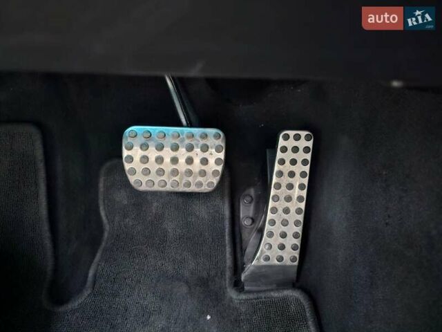 Черный Мерседес Ц-Класс, объемом двигателя 2 л и пробегом 43 тыс. км за 24000 $, фото 48 на Automoto.ua