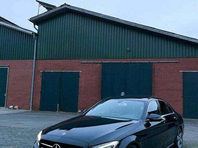 Чорний Мерседес Ц-Клас, об'ємом двигуна 2 л та пробігом 58 тис. км за 24000 $, фото 12 на Automoto.ua