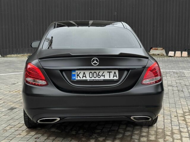 Чорний Мерседес Ц-Клас, об'ємом двигуна 2 л та пробігом 112 тис. км за 22600 $, фото 6 на Automoto.ua