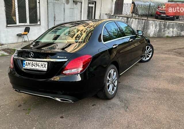 Черный Мерседес Ц-Класс, объемом двигателя 2 л и пробегом 68 тыс. км за 23500 $, фото 6 на Automoto.ua