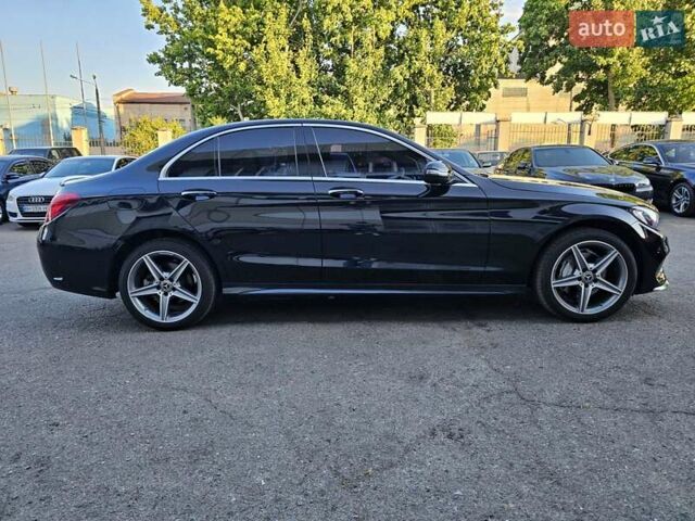Черный Мерседес Ц-Класс, объемом двигателя 2 л и пробегом 43 тыс. км за 24000 $, фото 8 на Automoto.ua