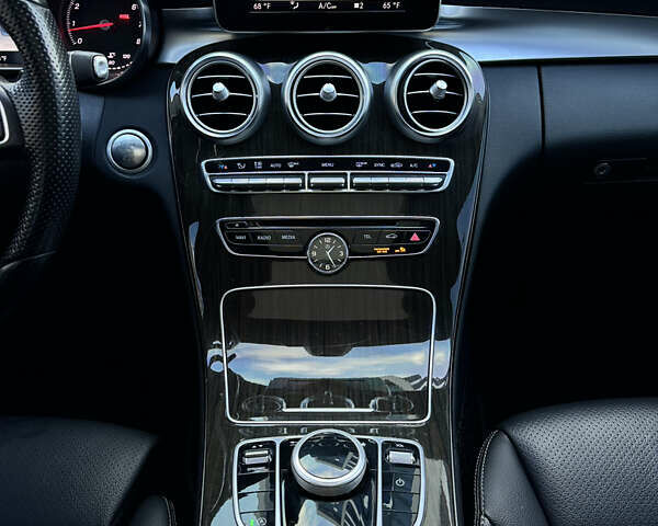 Чорний Мерседес Ц-Клас, об'ємом двигуна 2 л та пробігом 75 тис. км за 27500 $, фото 17 на Automoto.ua