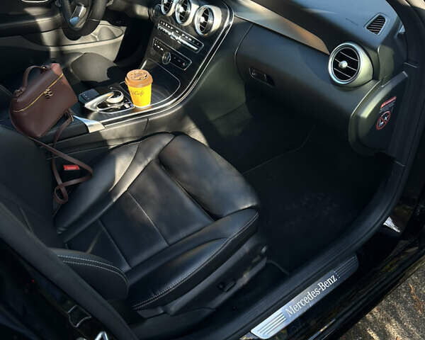 Черный Мерседес Ц-Класс, объемом двигателя 2.2 л и пробегом 93 тыс. км за 30300 $, фото 24 на Automoto.ua