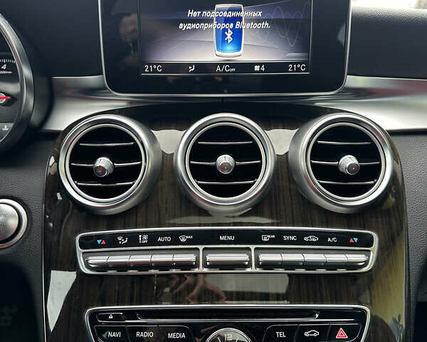 Чорний Мерседес Ц-Клас, об'ємом двигуна 2 л та пробігом 152 тис. км за 23900 $, фото 14 на Automoto.ua