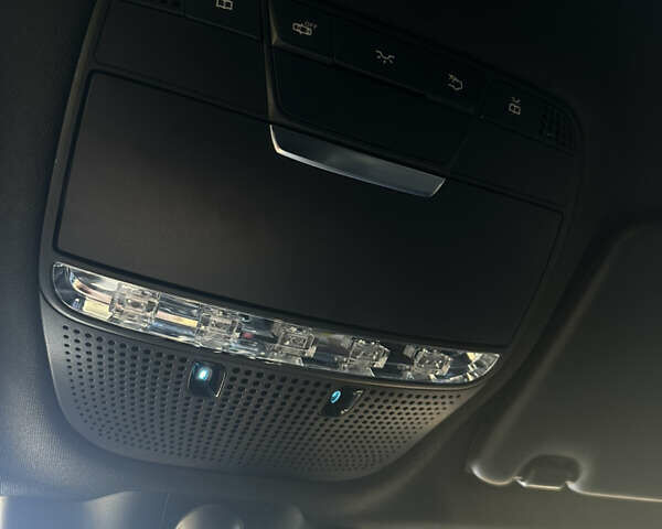 Черный Мерседес Ц-Класс, объемом двигателя 2.2 л и пробегом 93 тыс. км за 30300 $, фото 39 на Automoto.ua