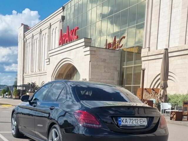 Чорний Мерседес Ц-Клас, об'ємом двигуна 2 л та пробігом 58 тис. км за 24000 $, фото 5 на Automoto.ua