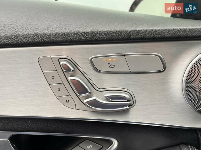 Чорний Мерседес Ц-Клас, об'ємом двигуна 1.99 л та пробігом 198 тис. км за 22000 $, фото 15 на Automoto.ua