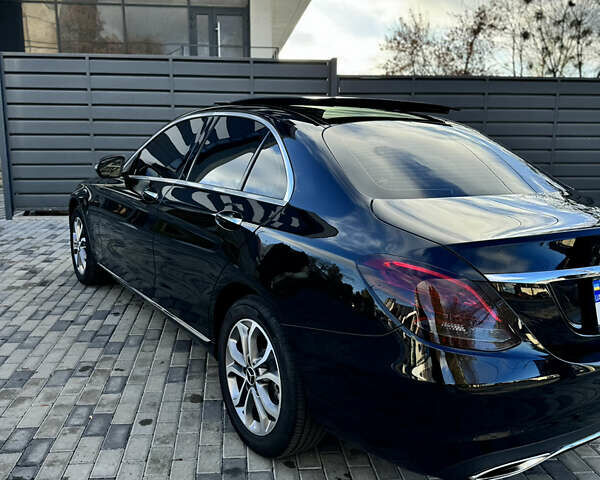 Чорний Мерседес Ц-Клас, об'ємом двигуна 2 л та пробігом 75 тис. км за 27500 $, фото 8 на Automoto.ua