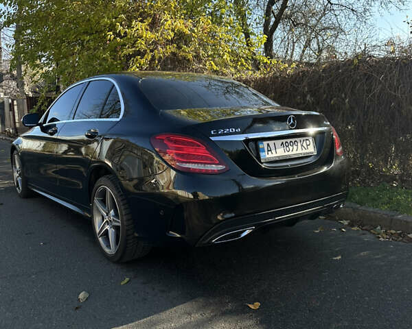 Черный Мерседес Ц-Класс, объемом двигателя 2.2 л и пробегом 93 тыс. км за 30300 $, фото 6 на Automoto.ua