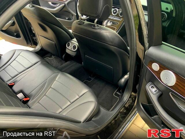 Чорний Мерседес Ц-Клас, об'ємом двигуна 2 л та пробігом 93 тис. км за 22200 $, фото 12 на Automoto.ua