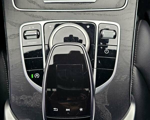 Черный Мерседес Ц-Класс, объемом двигателя 2 л и пробегом 43 тыс. км за 24000 $, фото 45 на Automoto.ua