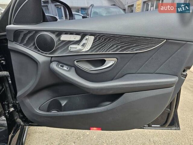 Черный Мерседес Ц-Класс, объемом двигателя 2 л и пробегом 43 тыс. км за 24000 $, фото 28 на Automoto.ua