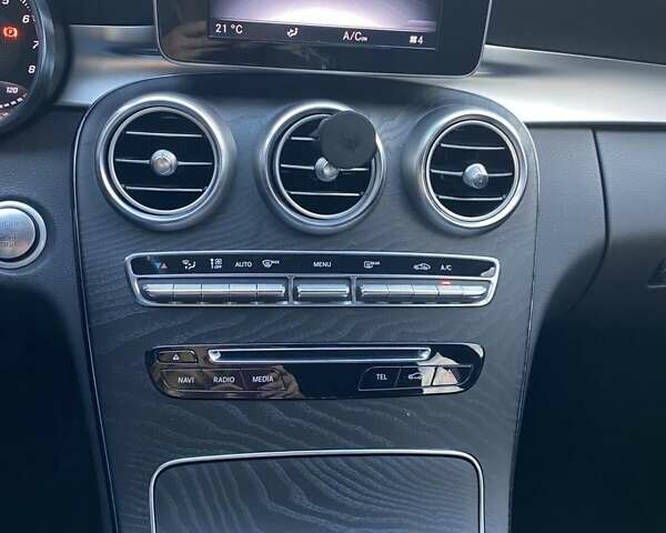 Черный Мерседес Ц-Класс, объемом двигателя 1.6 л и пробегом 53 тыс. км за 22000 $, фото 16 на Automoto.ua