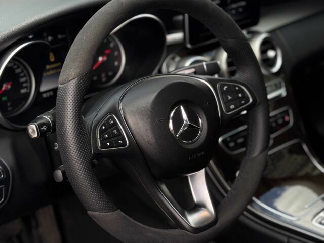 Чорний Мерседес Ц-Клас, об'ємом двигуна 2 л та пробігом 112 тис. км за 22600 $, фото 10 на Automoto.ua