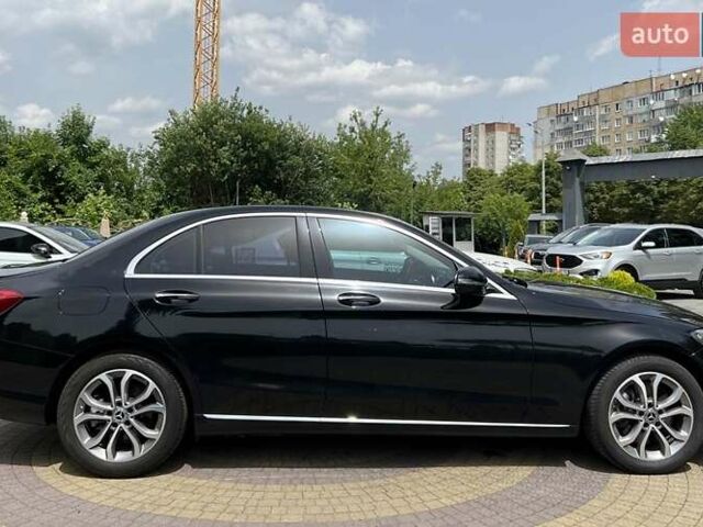 Черный Мерседес Ц-Класс, объемом двигателя 2 л и пробегом 91 тыс. км за 27300 $, фото 7 на Automoto.ua