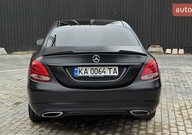 Чорний Мерседес Ц-Клас, об'ємом двигуна 2 л та пробігом 112 тис. км за 23200 $, фото 6 на Automoto.ua