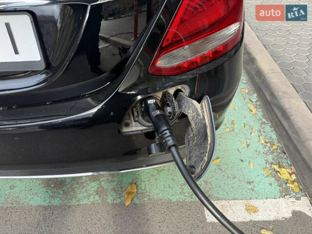 Чорний Мерседес Ц-Клас, об'ємом двигуна 2 л та пробігом 159 тис. км за 18600 $, фото 11 на Automoto.ua