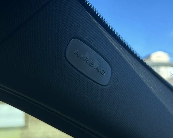 Черный Мерседес Ц-Класс, объемом двигателя 2.2 л и пробегом 93 тыс. км за 30300 $, фото 46 на Automoto.ua