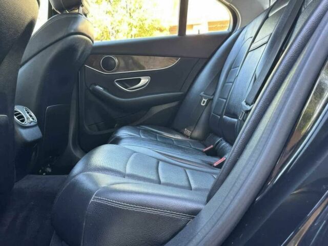 Черный Мерседес Ц-Класс, объемом двигателя 2 л и пробегом 68 тыс. км за 6500 $, фото 12 на Automoto.ua