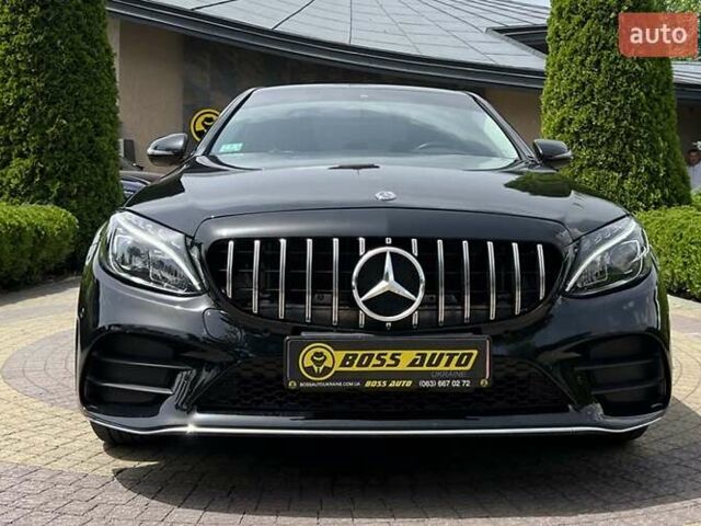 Черный Мерседес Ц-Класс, объемом двигателя 2 л и пробегом 91 тыс. км за 27300 $, фото 1 на Automoto.ua