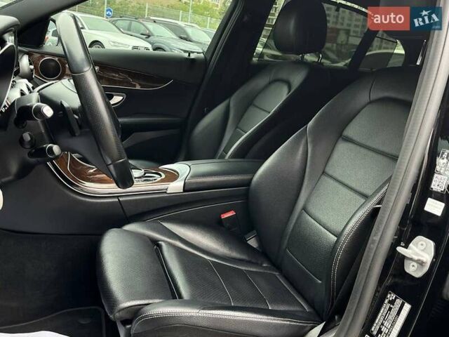 Черный Мерседес Ц-Класс, объемом двигателя 1.99 л и пробегом 119 тыс. км за 22490 $, фото 8 на Automoto.ua