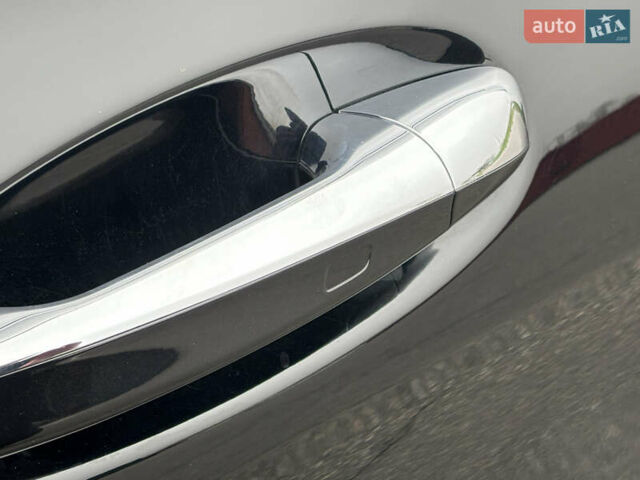 Чорний Мерседес Ц-Клас, об'ємом двигуна 2 л та пробігом 42 тис. км за 26900 $, фото 7 на Automoto.ua