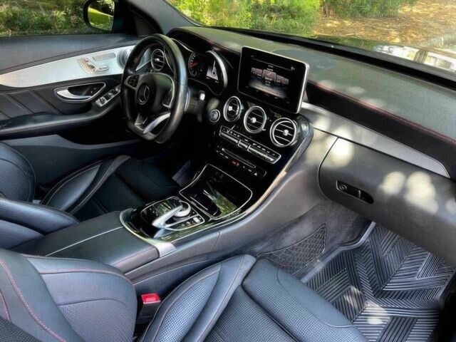 Черный Мерседес Ц-Класс, объемом двигателя 3 л и пробегом 48 тыс. км за 14000 $, фото 8 на Automoto.ua