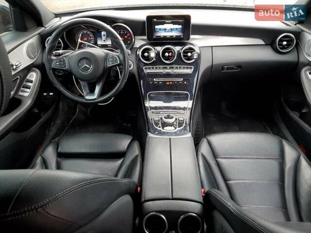 Чорний Мерседес Ц-Клас, об'ємом двигуна 2 л та пробігом 60 тис. км за 5000 $, фото 7 на Automoto.ua